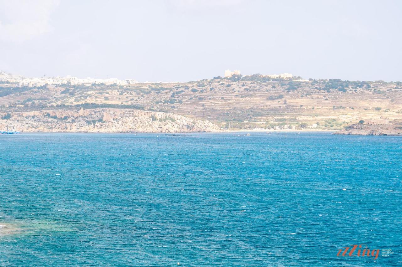 A Stylish Seaside Holiday Home セント・ポールズ・ベイ エクステリア 写真