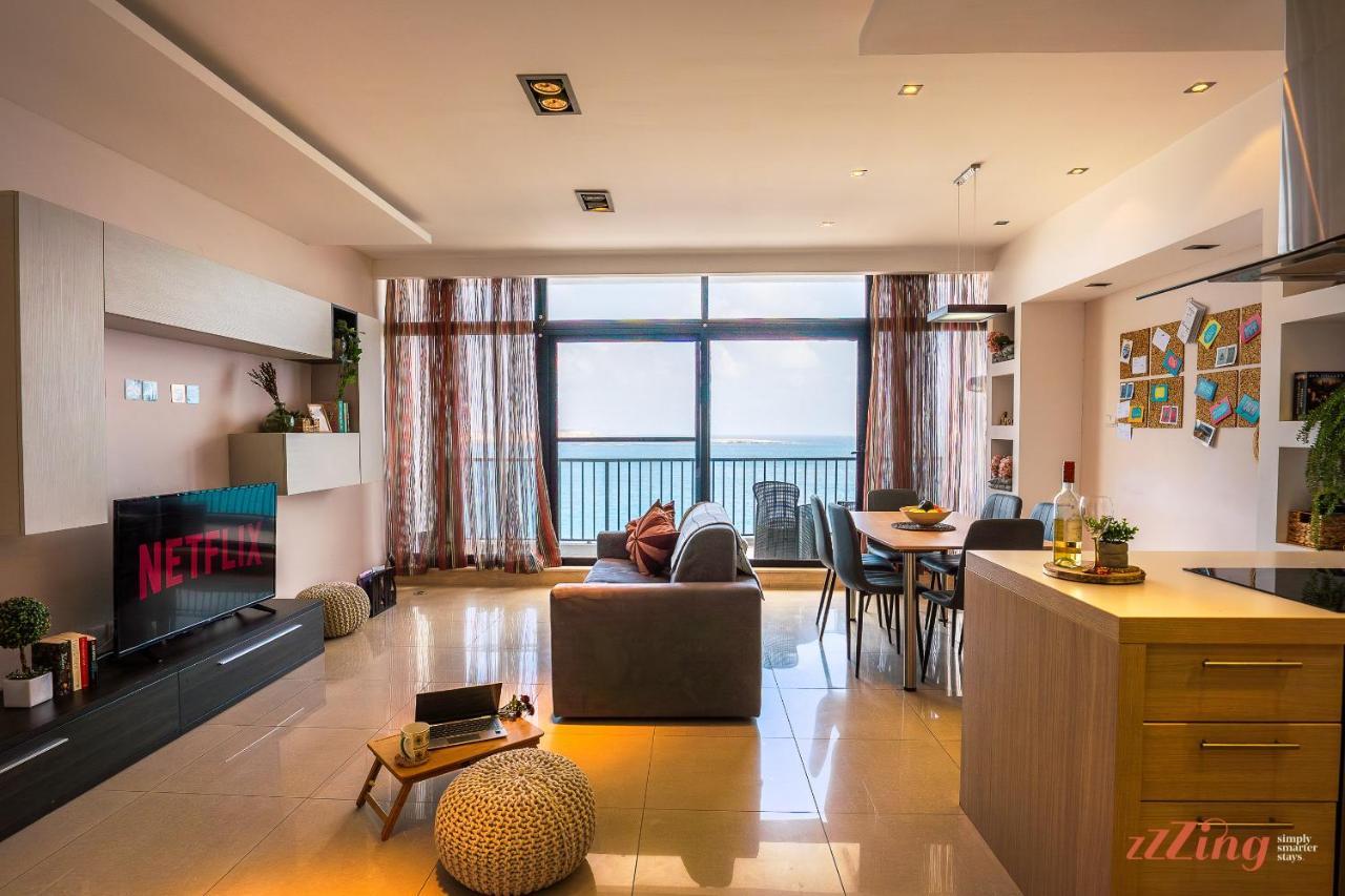 A Stylish Seaside Holiday Home セント・ポールズ・ベイ エクステリア 写真